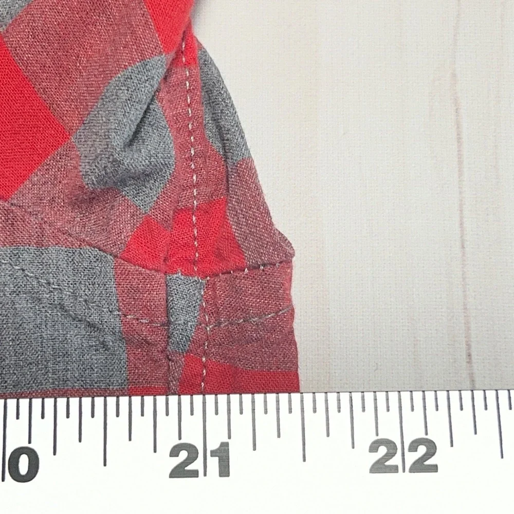 J Crew‎ Shirt Mens Medium Red Gray Check Button Up Cotton Long Sleeve Collared